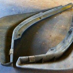 Genuine Skoda Yeti rear mud flaps, keep your rear screen clear. Little used, cost £39