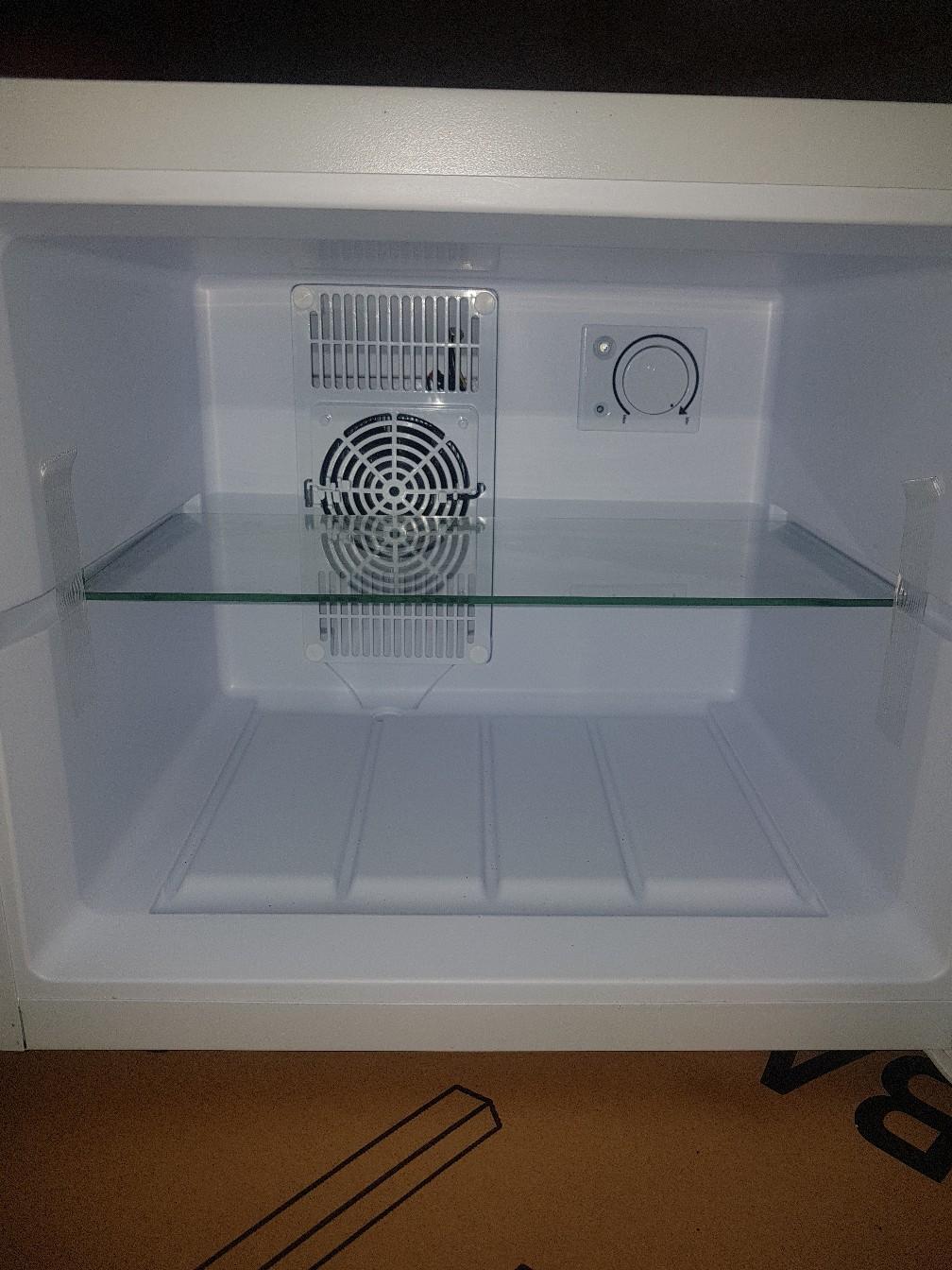 Ambiano 17 litre mini fridge in excellent con in BB2 Hill for £35.00