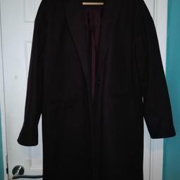 Wool coat by Topshop in Burgundy colour. Condition new .Size 14