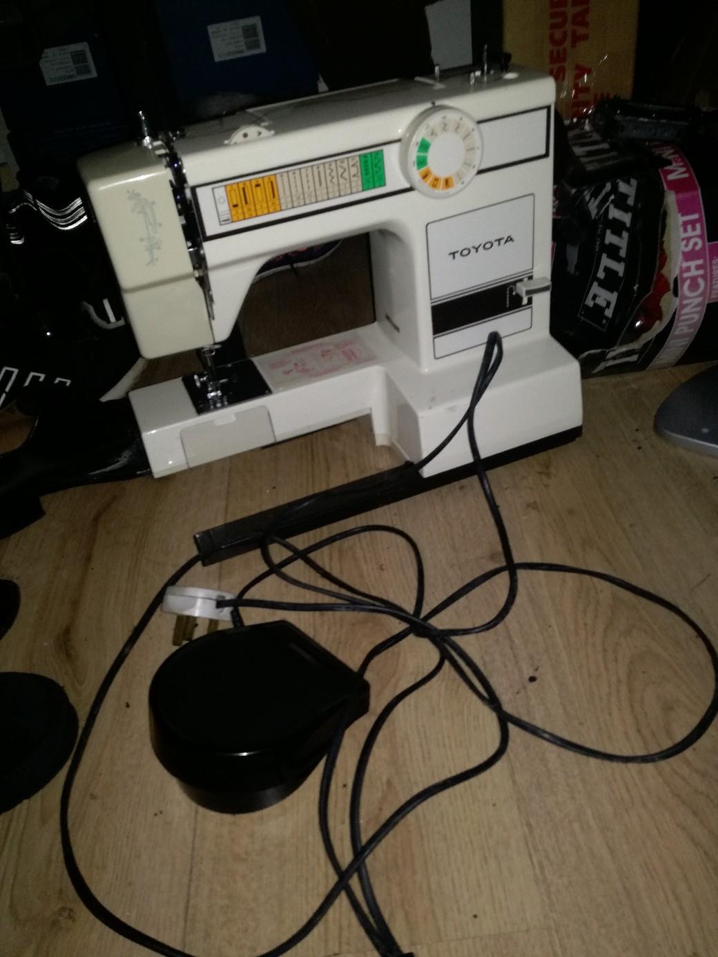 Toyota 2440 ec1 series sewing machine in PR1 Preston für 30,00 £ zum Verkauf Shpock DE