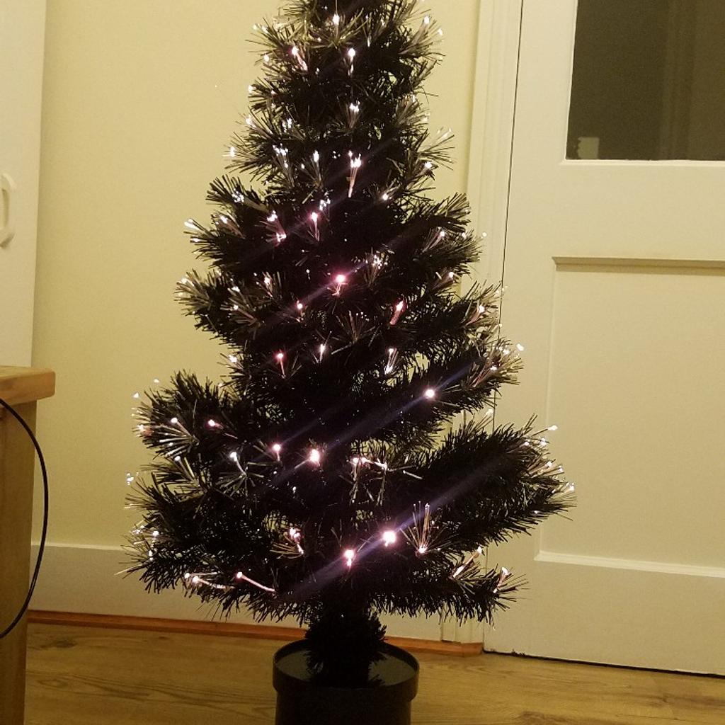 4ft Fibre Optic Christmas tree in SW17 Wandsworth für 12,00 £ zum