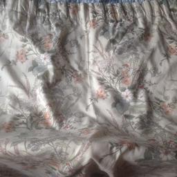 pair of curtains, vgc, lined, floral 44"Wx82" Drop (112x208)