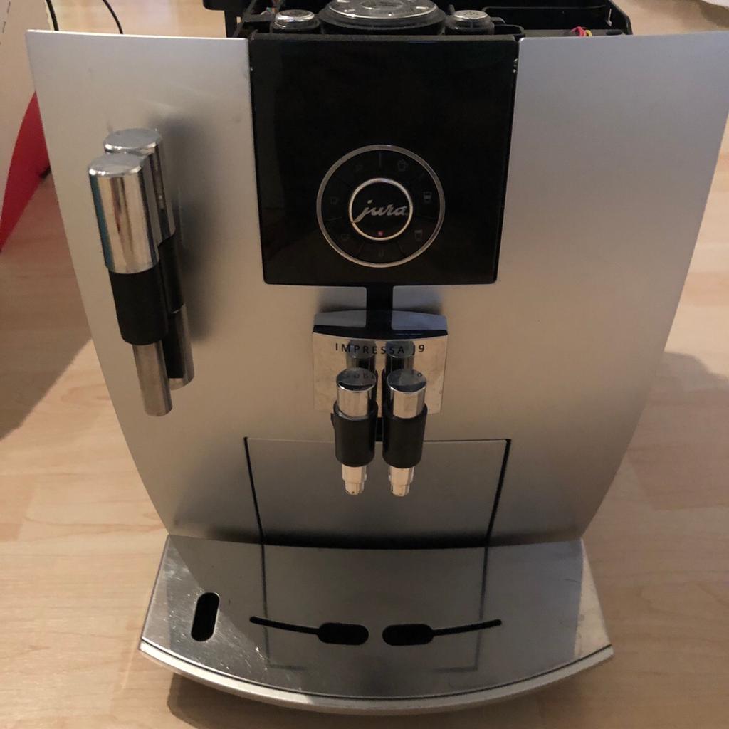 Jura Impressa J9 defekt in 76661 Philippsburg für 1.234,00 € zum