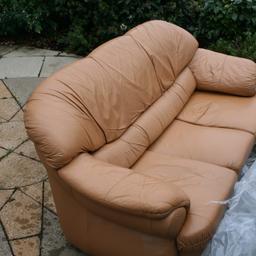 3 seater sofa bed in light tan leather in good condition. Bed has only been used once still has plastic on.Minor Mark on one seat. No fire tag sorry
NP12 0NL