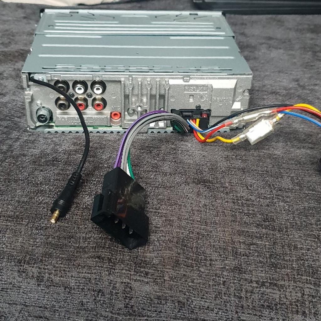 Sony DAB+ car radio with CD player in B63 Dudley für 40,00 £ zum Verkauf Shpock DE