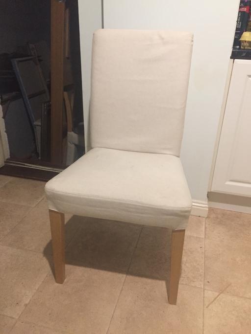 Buy & Sell Knaphill Woking - Photos for 6 Cream Dining Chairs