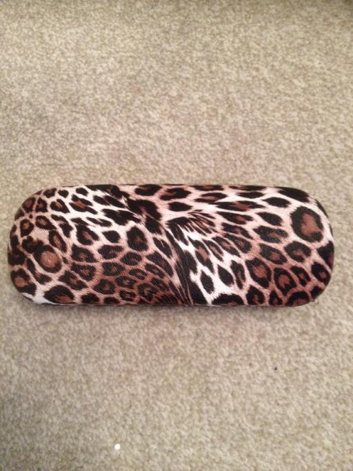 Buy & Sell Kent Maidstone - Photos for Leopard print glasses case.