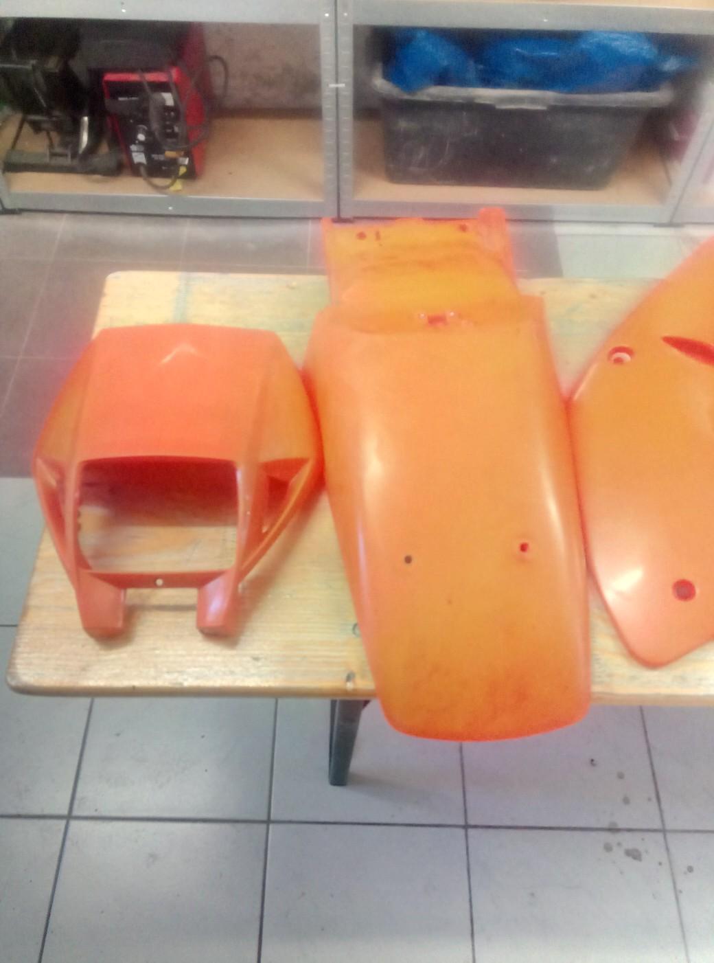 Ktm Lc4 Verkleidung 1