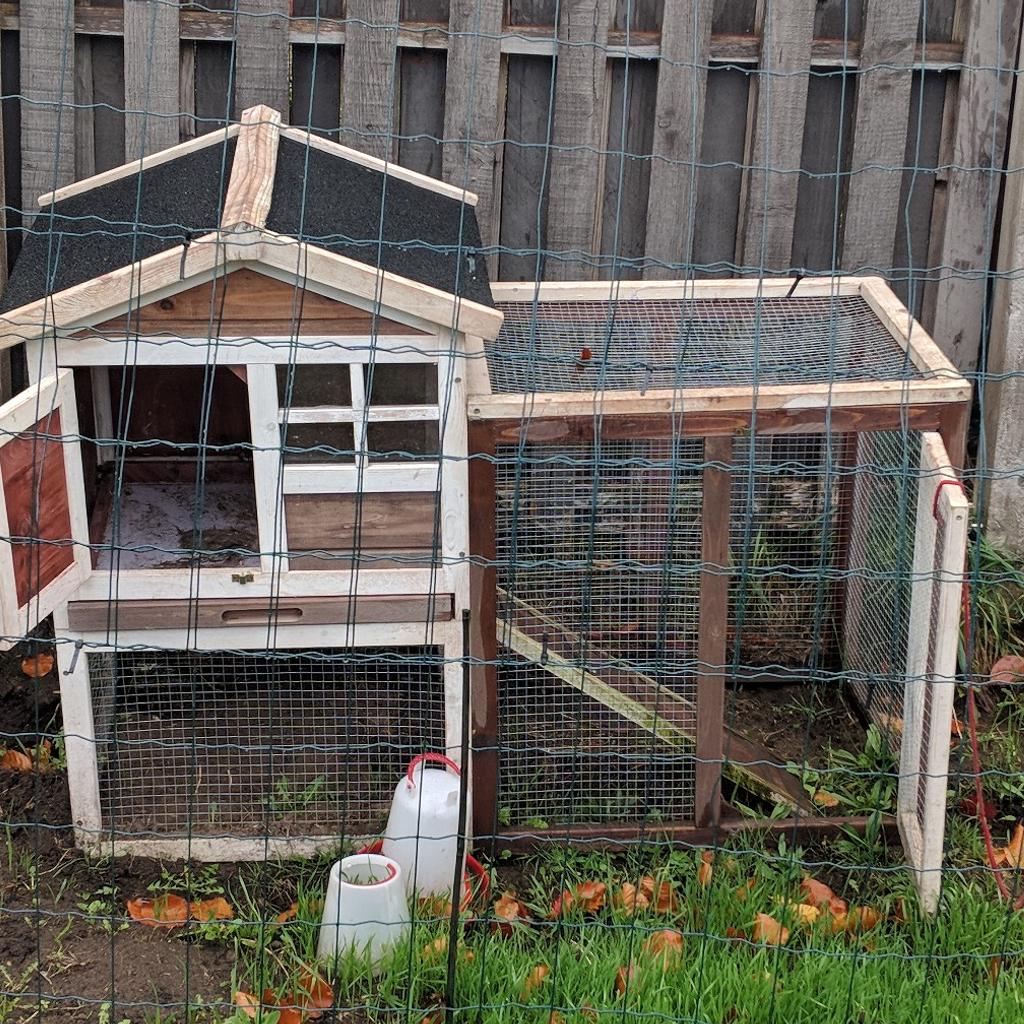 chicken coop/rabbit hutch in M24 Rochdale for £25.00 for sale Shpock