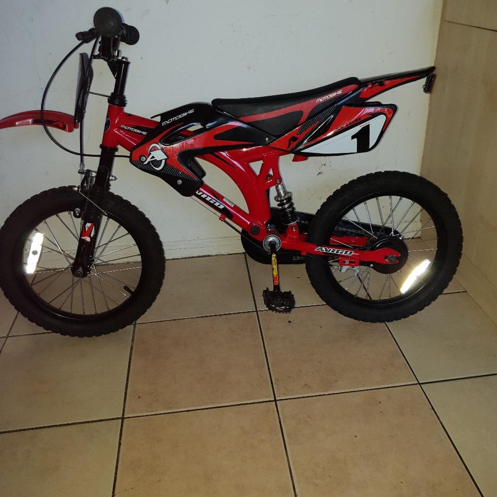 Boys 16 inch bike in SK9 Row für £ 40,00 zum Verkauf | Shpock AT