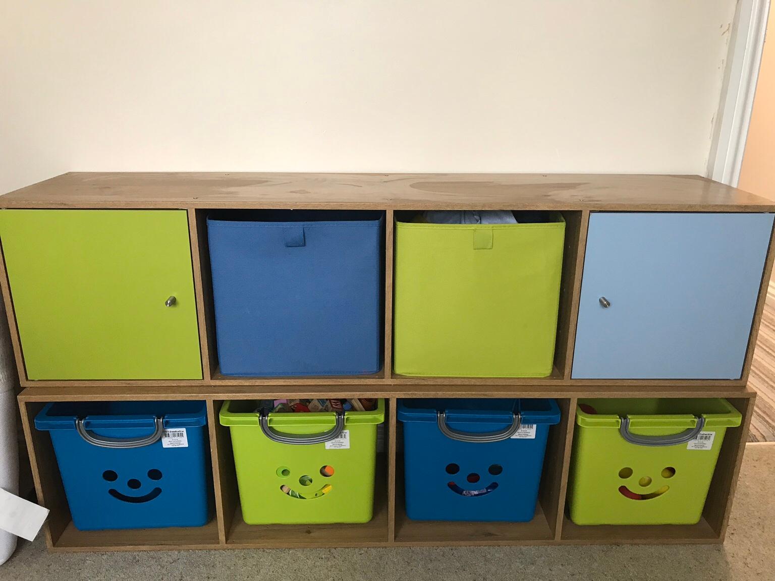 4-cube-shelving-units-x-2-with-boxes-in-ts4-middlesbrough-f-r-70-00