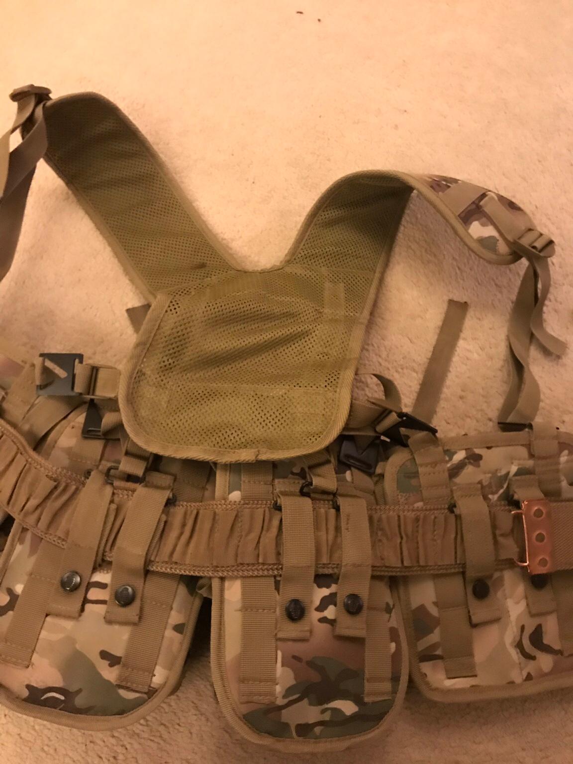 MTP day-sack and webbing, excellent condition in Stopsley für 35,00 ...