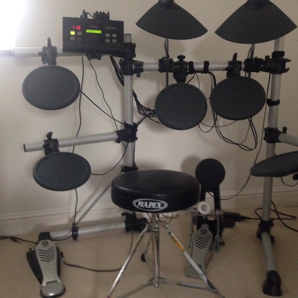 Yamaha DTX500 Drum kit in RH14 Horsham für 165,00 £ zum Verkauf Shpock DE
