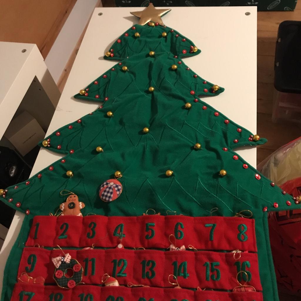 Decorate the tree advent calendar in M44 Salford für 4,00 £ zum Verkauf