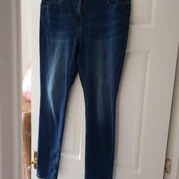size 16, stonewashed blue. Collection from woodlaithes village area