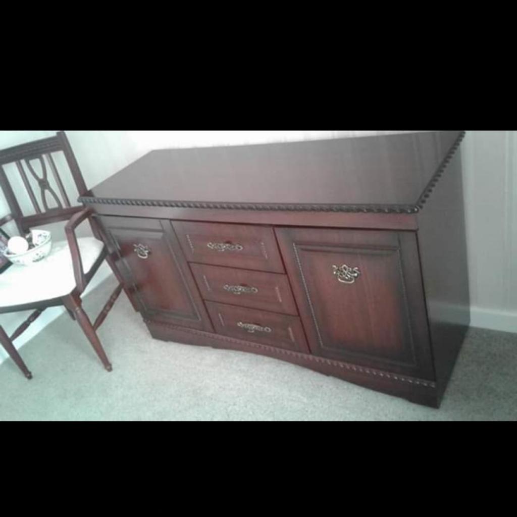 mahogany dining suite and matching sideboard in CH63 Wirral for £350.00