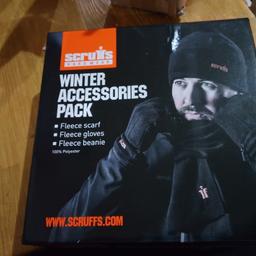 scruffs winter accessory pack

comes with hat scarf and gloves

brand new