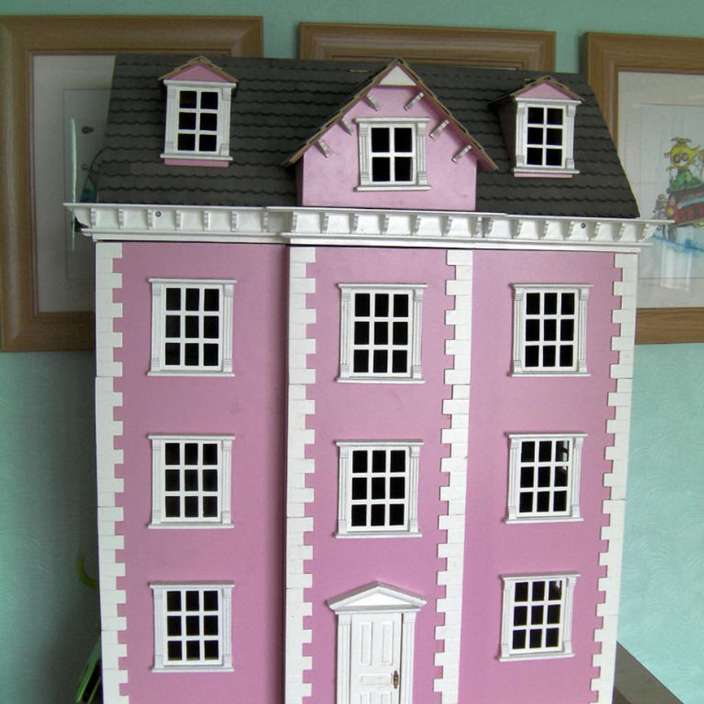 Sue ryder dolls shop house furniture