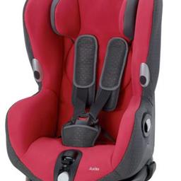 swivel car seat. Been in No accidents. lovely car seat that turns to face the car door for placing child in the car with ease.