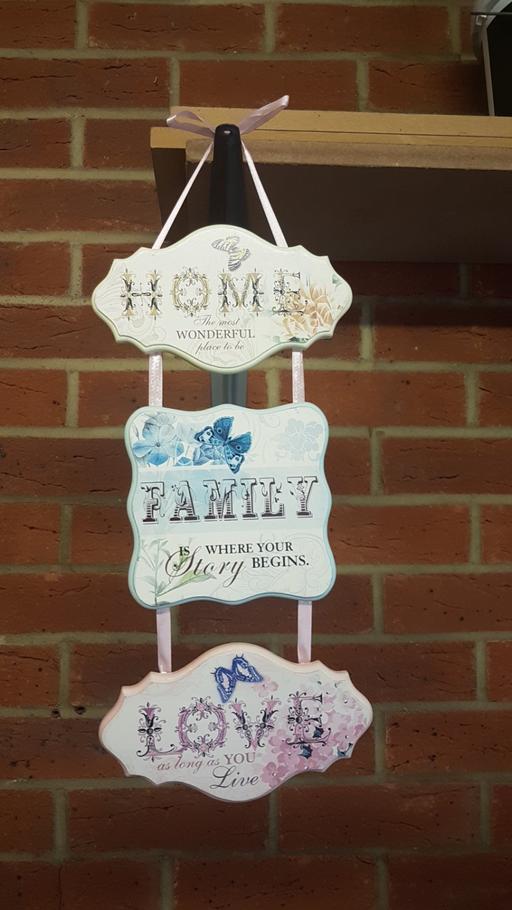 Buy & Sell Hertfordshire Broxbourne - Photos for home family love sign