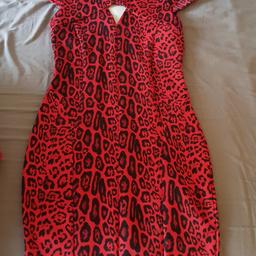 river island size 14 red leopard print fitted body con midi dress. worn only once. beautiful dress. perfect for this systems fashion styles.