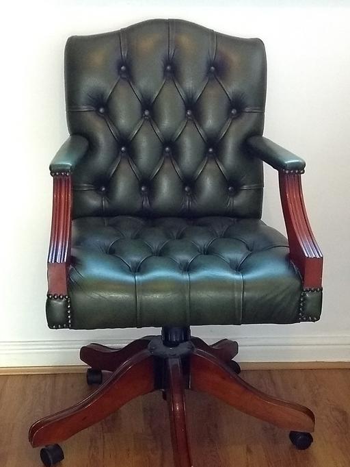 Buy & Sell Lancashire Ribble Valley - Photos for Chesterfield Directors Chair