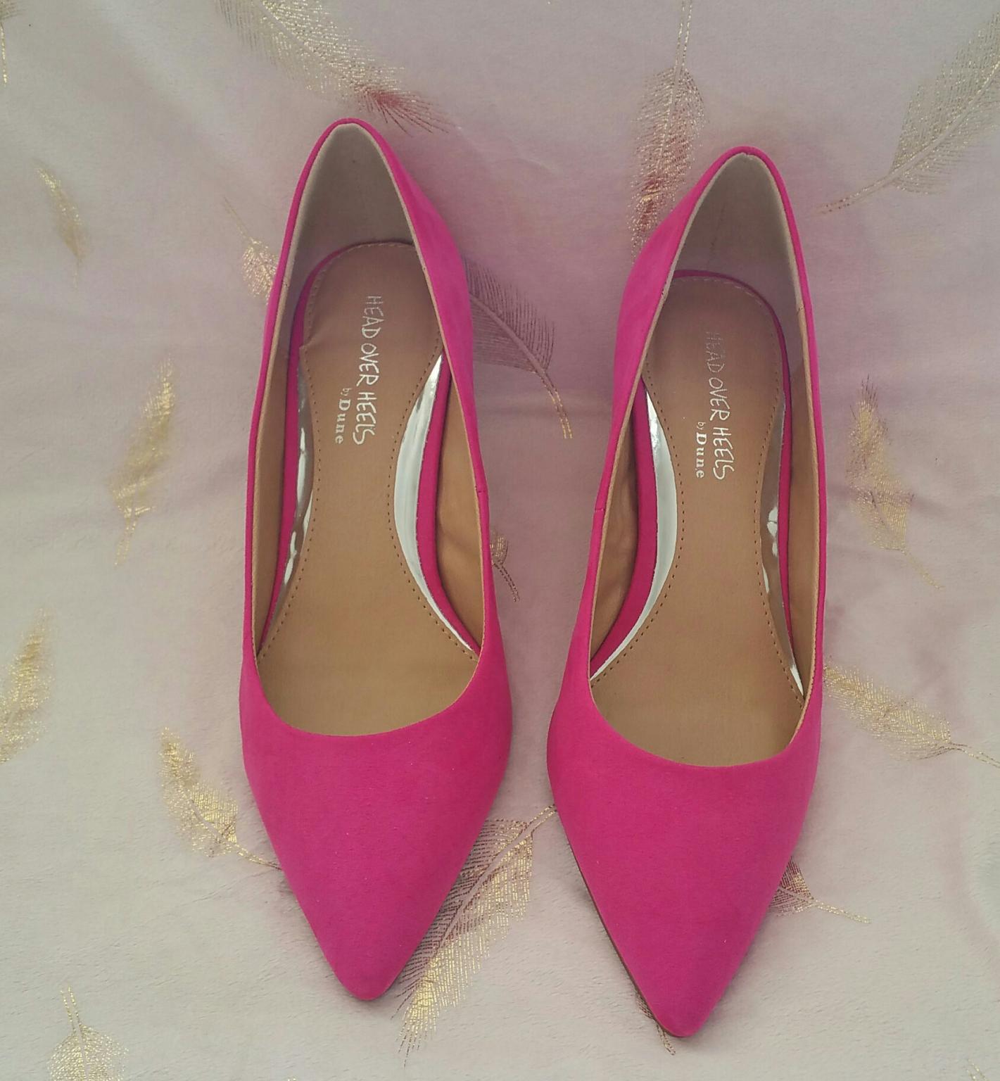 Hot pink kitten heel shoes in RM3 Havering for £15.00 for sale Shpock