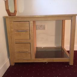 Wooden desk with 2 draws