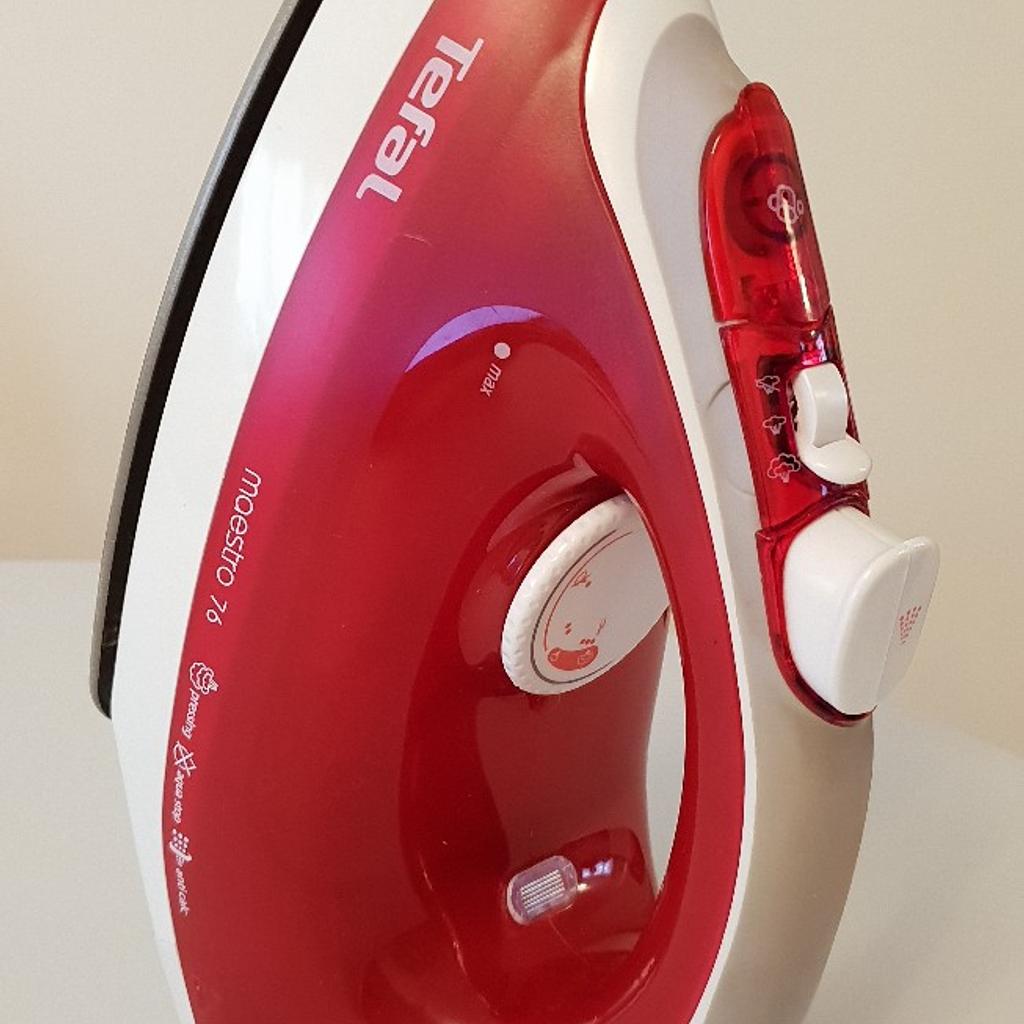 Tefal Maestro 76 Steam Iron in SE12 London for £10.00 for sale | Shpock