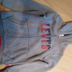 Age 6 boys hoodie, immaculate condition, like new.