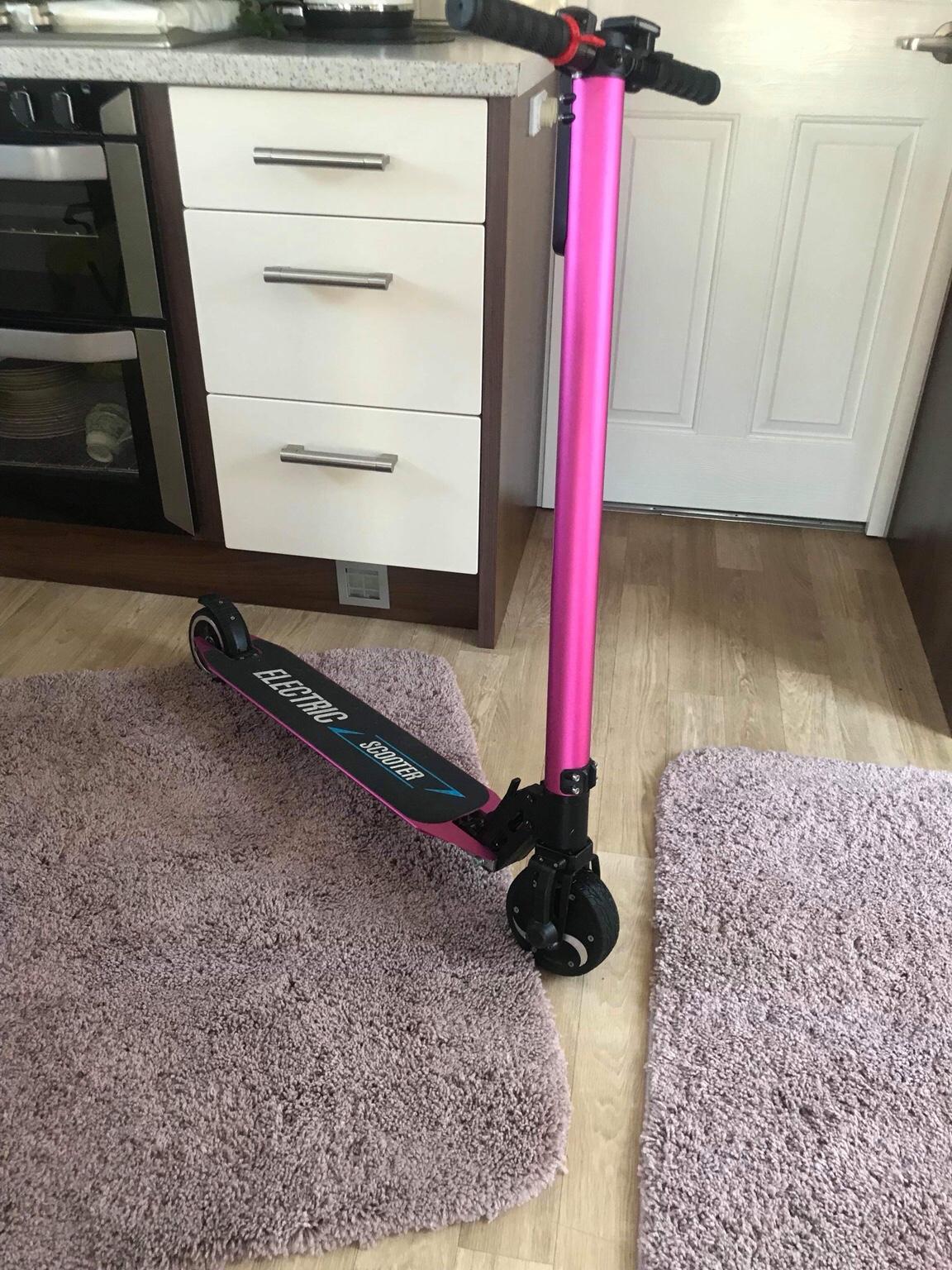 Breezeboard pro electric scooter in FY4 Side for £250.00 for sale Shpock