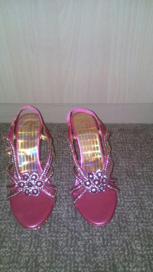 Buy & Sell West Midlands Birmingham - Photos for party sandals size 3