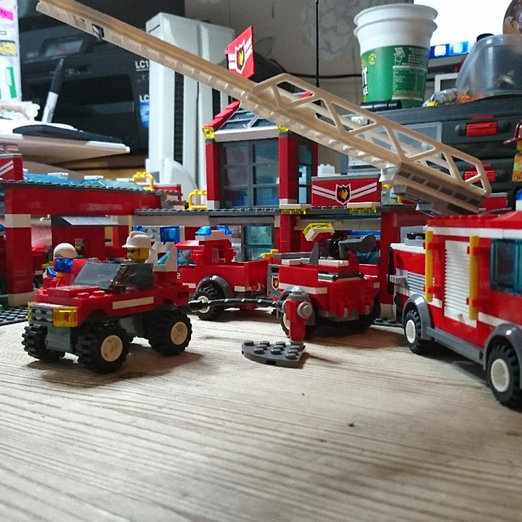 LEGO FIRE STATION 7945 PLUS EXTRAS in CV7 Nuneaton and Bedworth for £40.00 for sale Shpock
