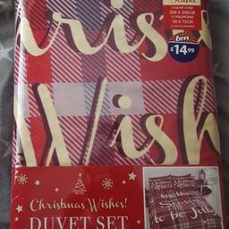 brand new in the pack Christmas duvet set, never been opened
Collection B68