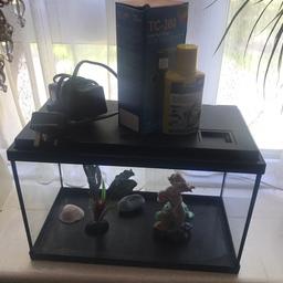 Great for a first fish tank, very easy to set up & use.
Very good condition 
Contact me for more info
