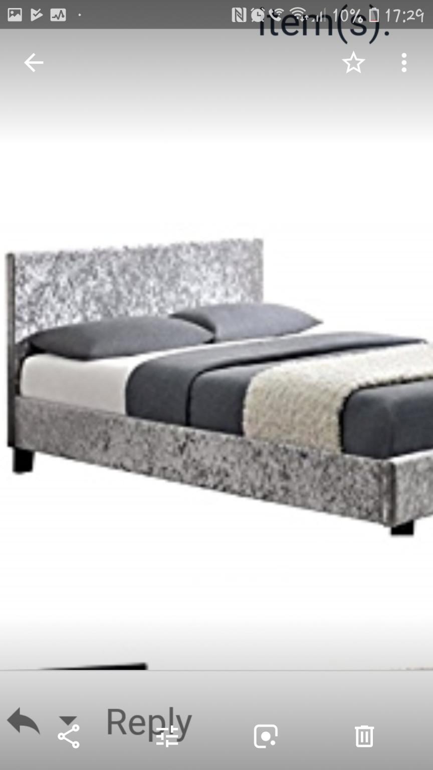 x2 crushed velvet single bed in M40 Manchester für £ 100,00 zum Verkauf