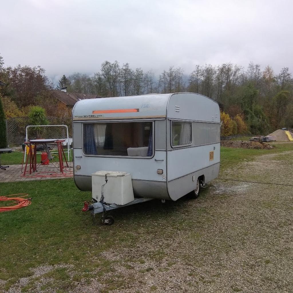 Bauwagen/Gartenhaus mit Gasherd/ Kühlschrank in 4820 Bad Ischl for €590