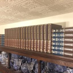 One full set of encyclopaedia britanica immaculate condition as new