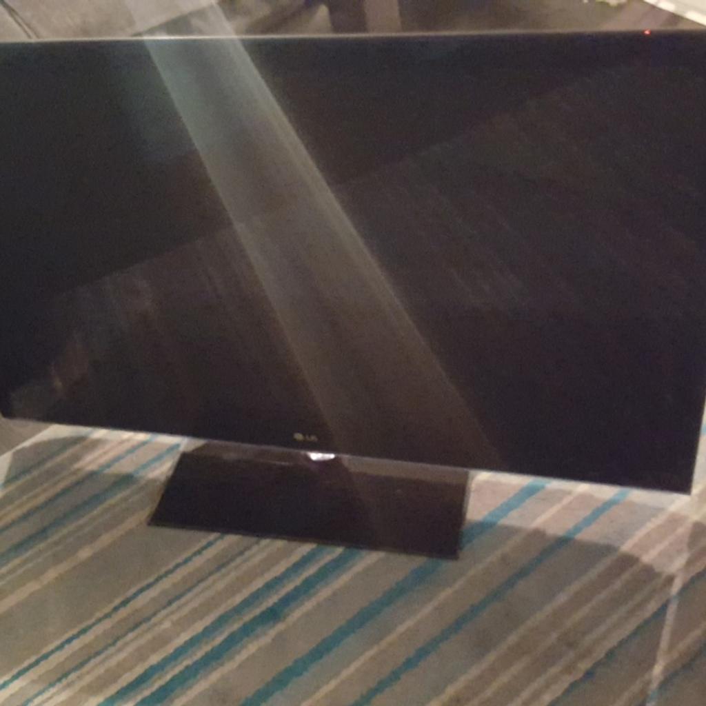 55 inch LG tv in CV11 Nuneaton and Bedworth für £ 40,00 zum Verkauf ...