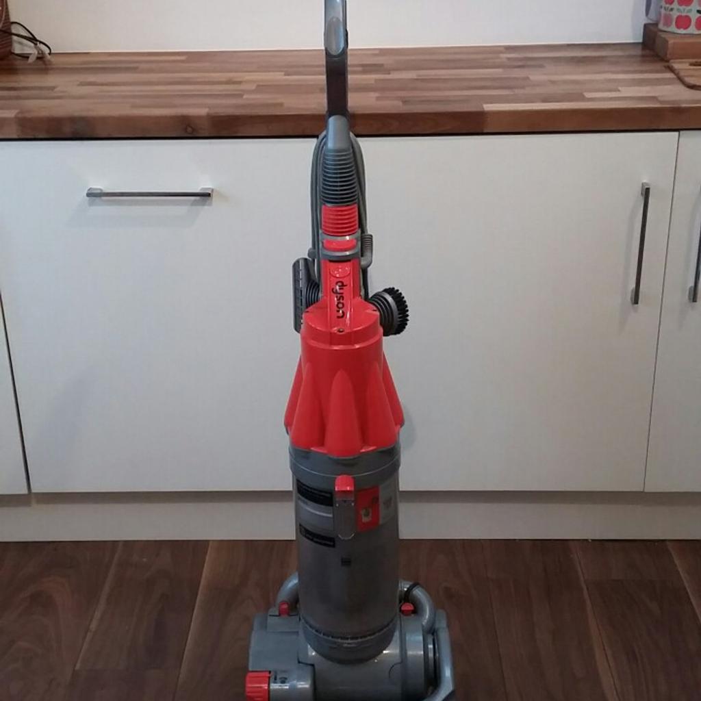 Dyson vacuum cleaner. in Bury für 30,00 £ zum Verkauf Shpock DE