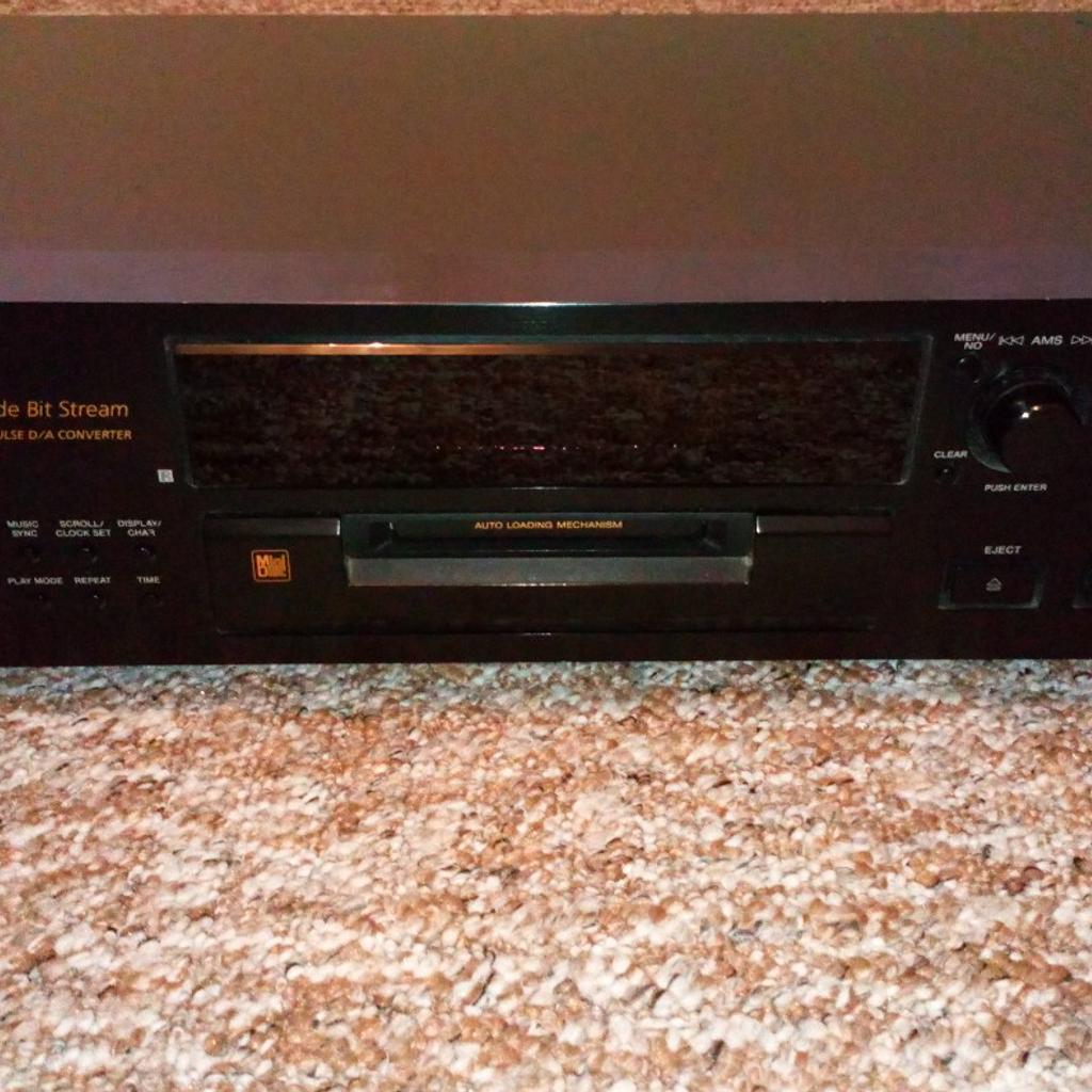 SONY MINIDISC DECK MDSJB920 QS in South Staffordshire for £100.00 for