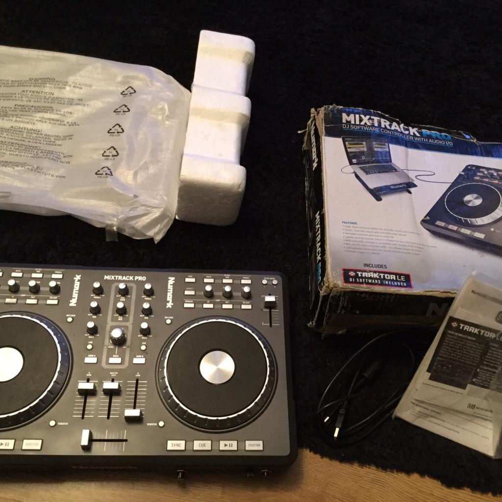 Numark Mixtrack Pro in E17 London Borough of Waltham Forest für £ 30,00