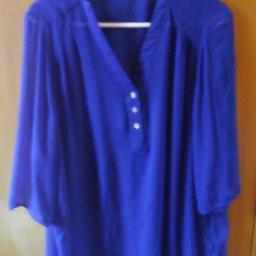 Festliche, transparente, kobald blaue Bluse in größe 48 ..... wurde einmal getragen (zur Hochzeit) und dann in den Schrank verbannt