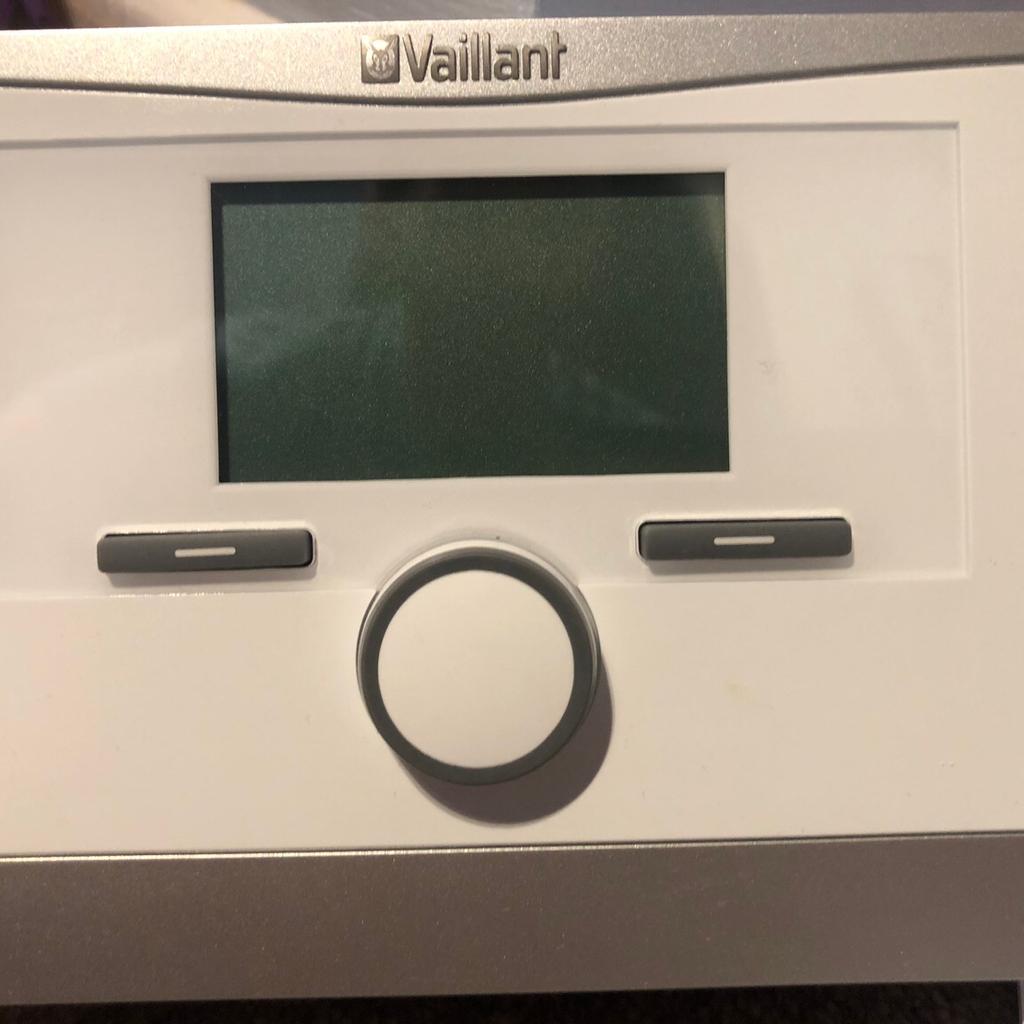 Vaillant vrt 350f wireless thermostat in PR8 Sefton for £60.00 for sale