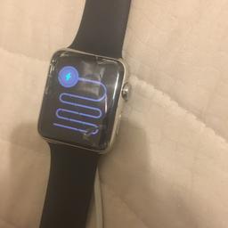 Vendo Apple Watch funzionante ha solo una crepa sul vetro ma non da problemi al touch