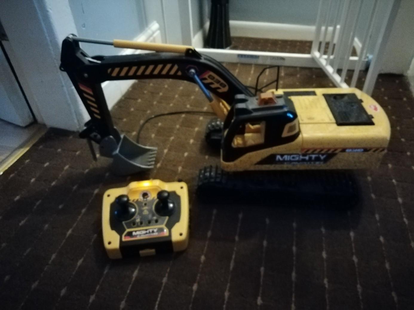 dickie remote control tractor in WS10 Sandwell für 5,00 £ zum Verkauf