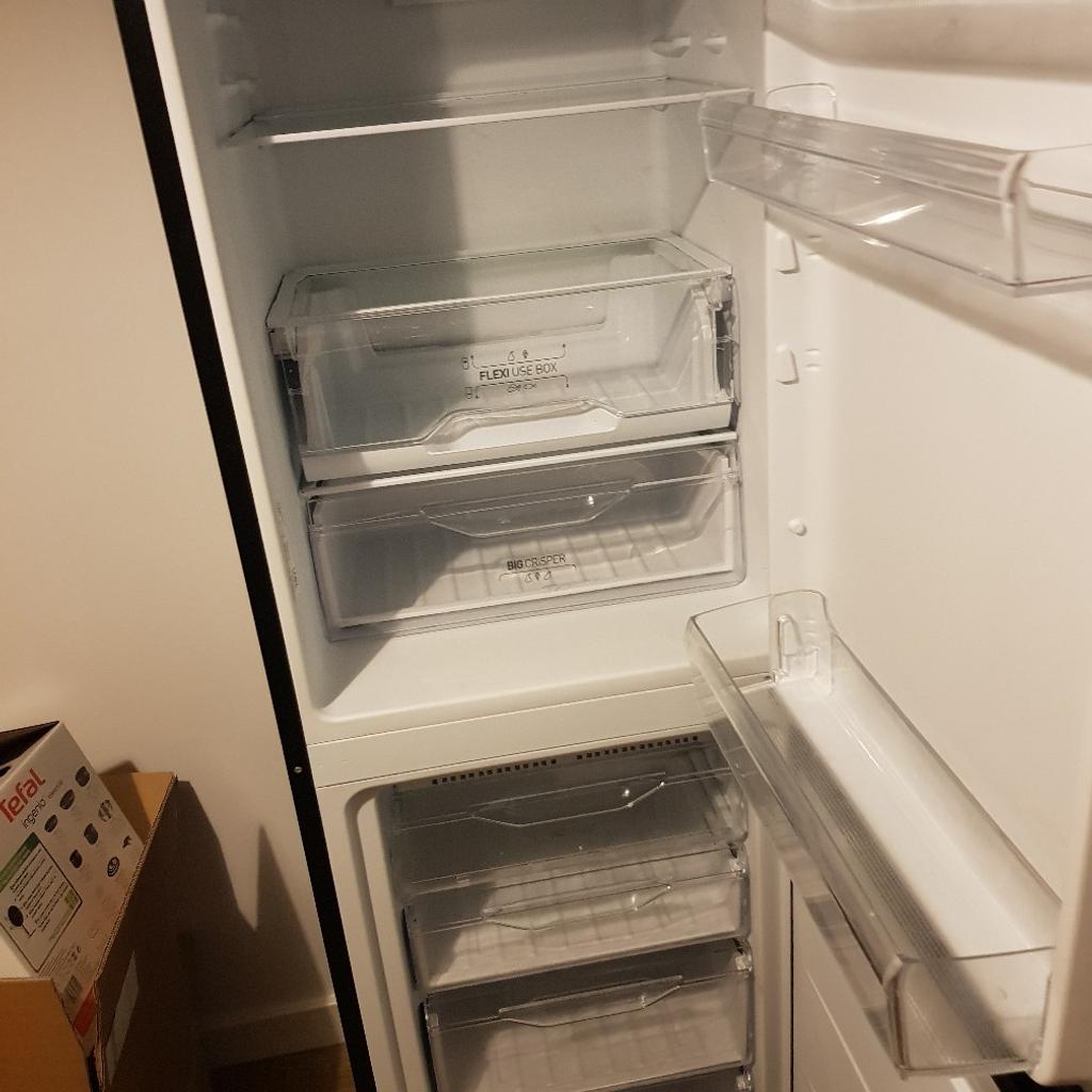 Black fridge freezer in DN4 Doncaster für £ 150,00 zum Verkauf Shpock AT
