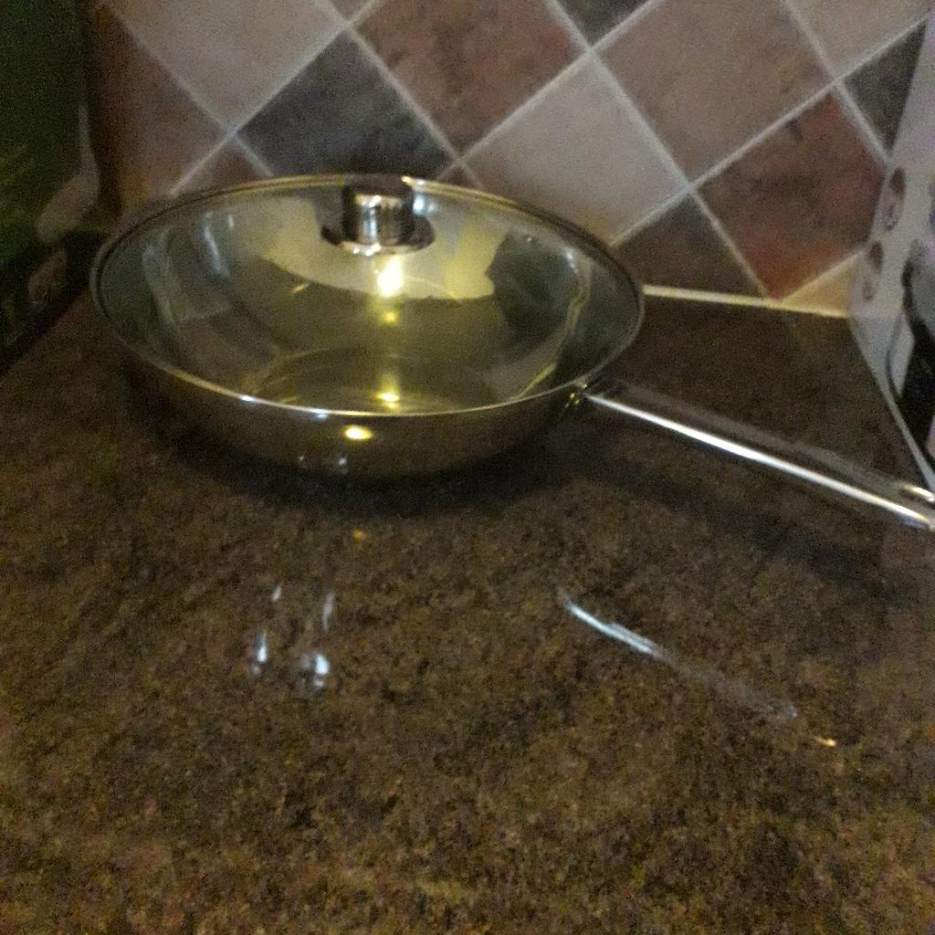 Wok in WS7 Lichfield für 10,00 £ zum Verkauf Shpock DE