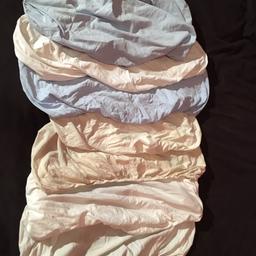 7 Moses basket/pram fitted sheets, in good used condition. 
Happy to post at buyers costs.
