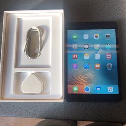 iPad mini 32gb for sale comes with box and charger
